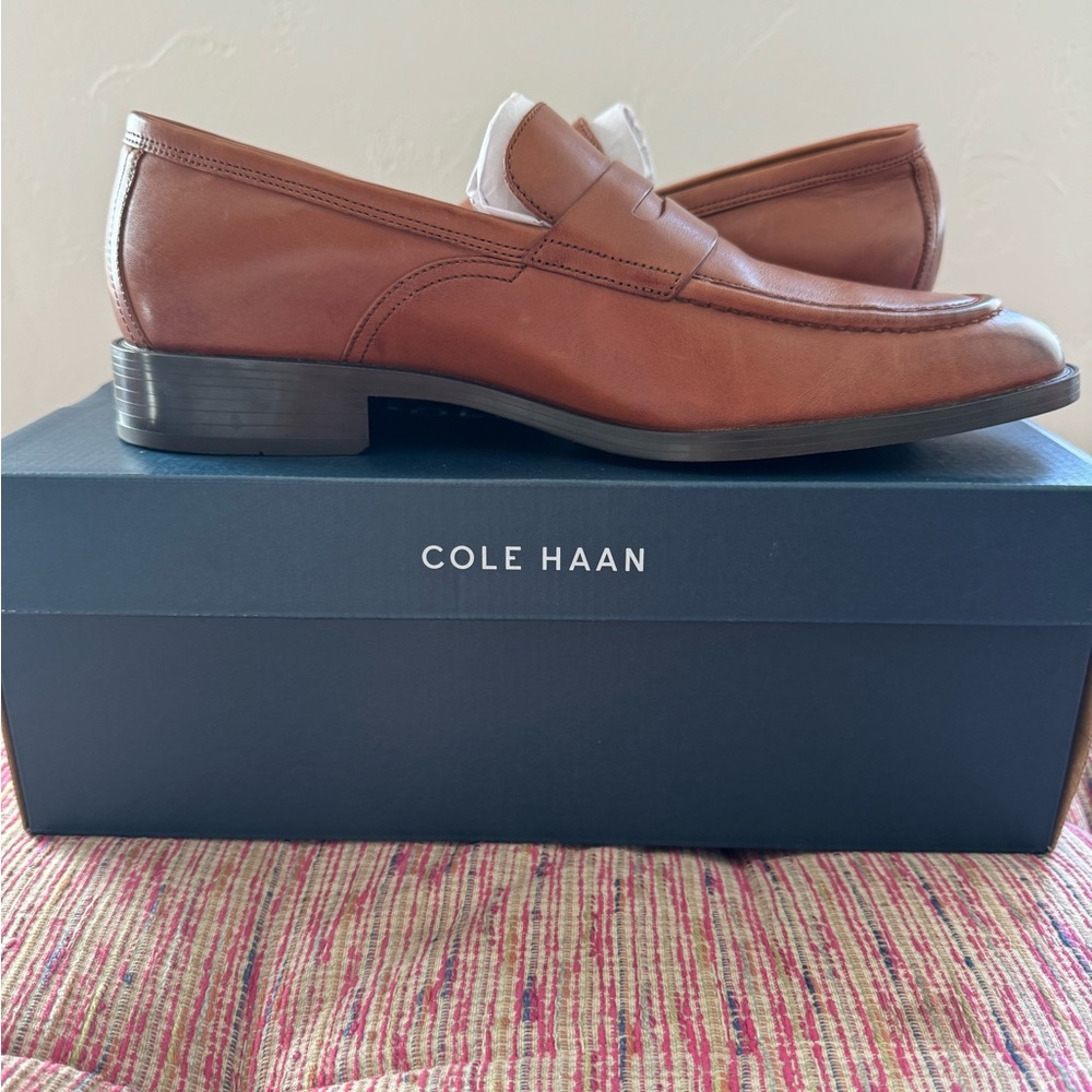 Brand new Cole Haan loafer dress shoes